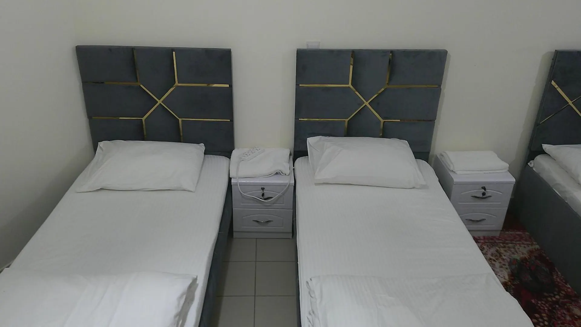 Mini-hôtel Comfortable Stay Ensuite Room With Shared Kitchen
