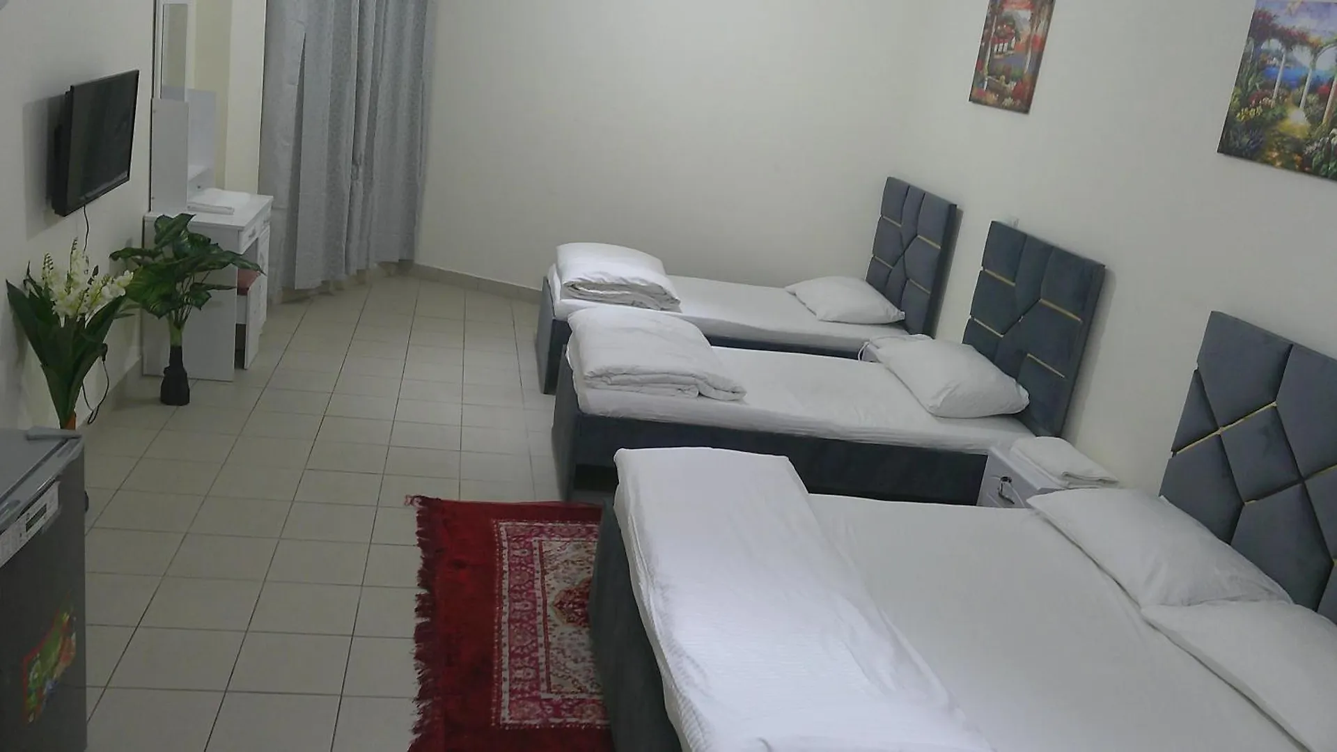 Comfortable Stay Ensuite Room With Shared Kitchen