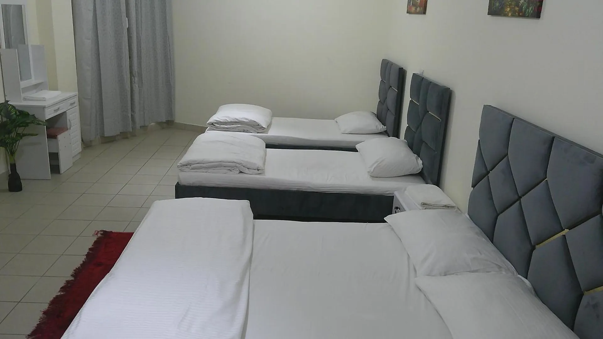 Comfortable Stay Ensuite Room With Shared Kitchen