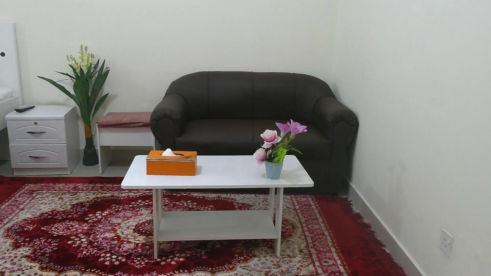 Comfortable Stay Ensuite Room With Shared Kitchen